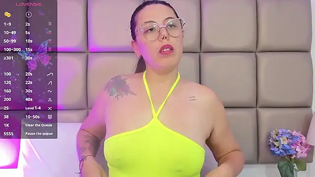 Онлайн чат XXX AndreaaLopezz