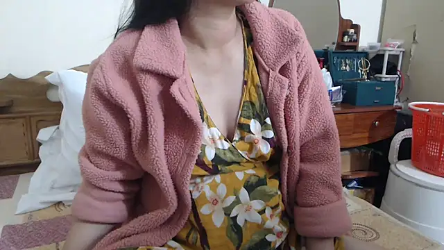 Naked_like_the_moon_usa's Live XXX Chat