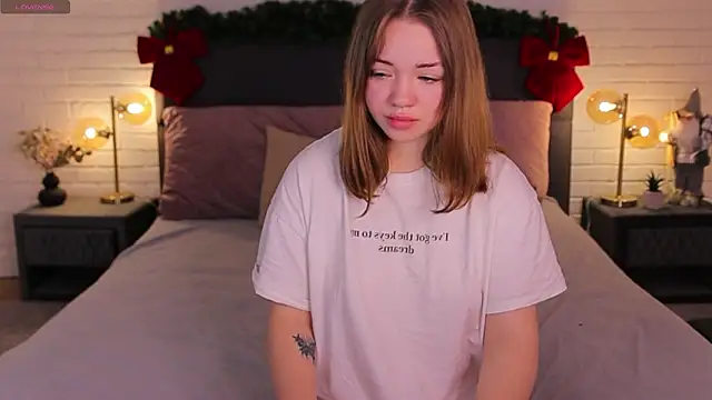 Kiss_Moon Webcam Show