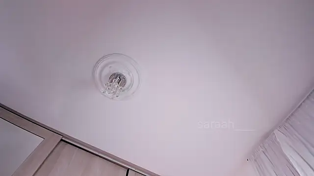 _Saraah Live XXX-chat