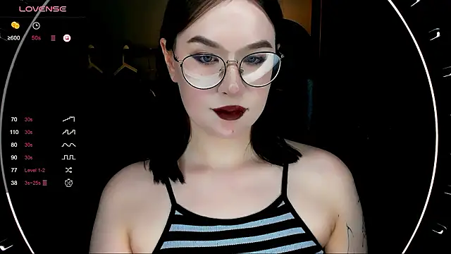 MyNameIsLilith Chat XXX live