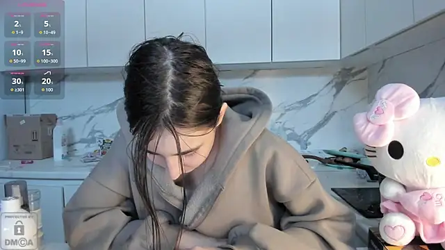 Онлайн чат XXX Ayesha_Thebestt