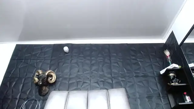 دردشة Hanna_Fox_69 الجنسية المباشرة