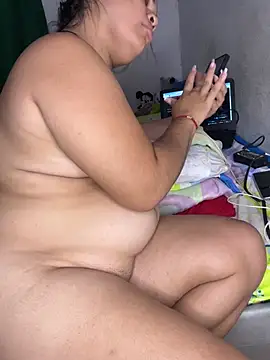 Yasmine__Hayat's Live XXX Chat