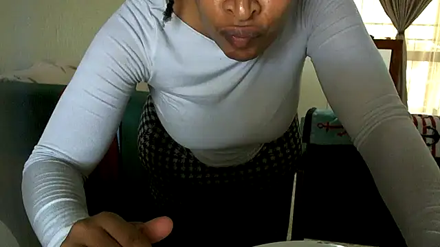 NewBeginnings8's Webcam Show