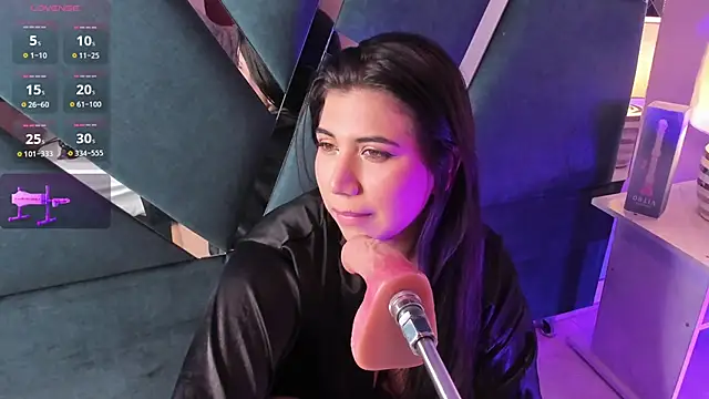 CloeMoon Chat XXX in diretta