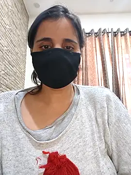 tinaarora: απευθείας συνομιλία ΧΧΧ