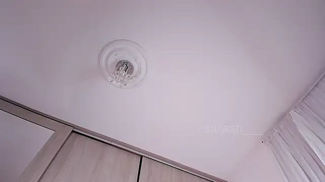 _Saraah Live XXX-chat