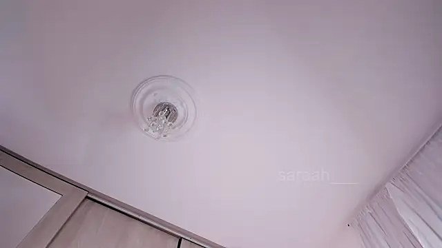 XXX chat uživo modela _Saraah