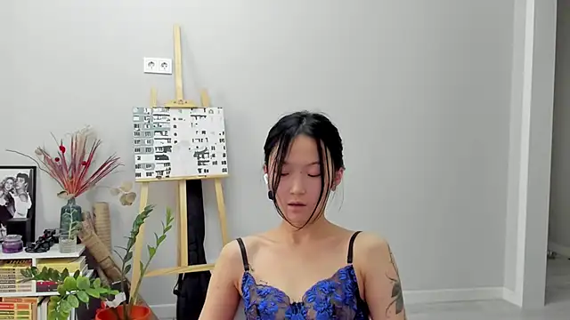 Онлайн чат XXX ailey_chao