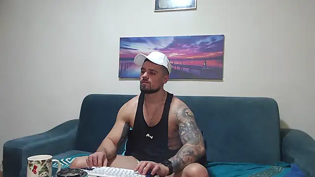 Tiberius_hunk Show Webcam