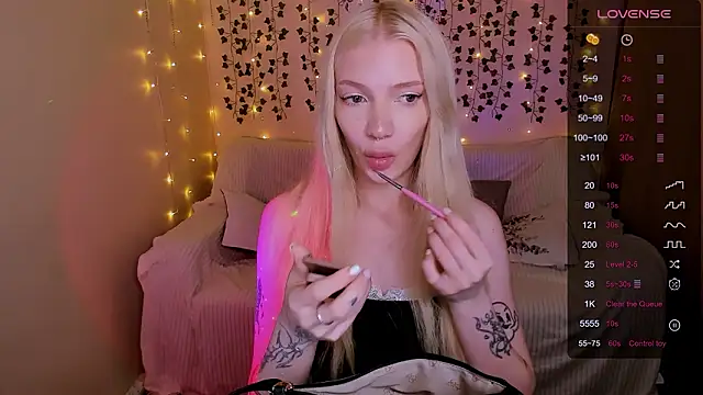 AnyaTaylor_ – Naživo XXX chat