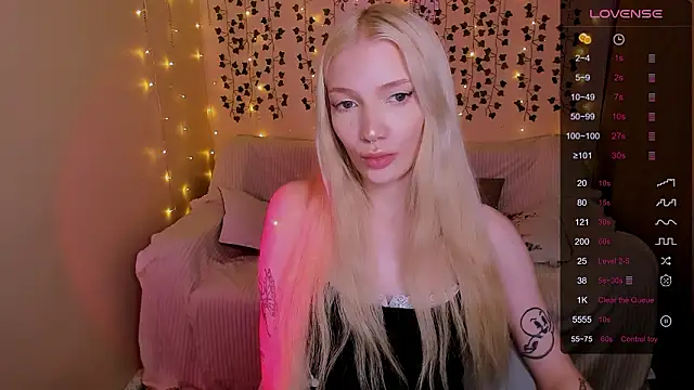 AnyaTaylor_ Live XXX-chat