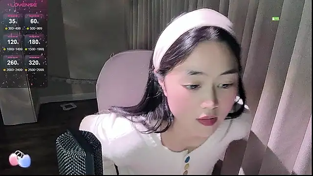 Zeze-のライブXXXチャット