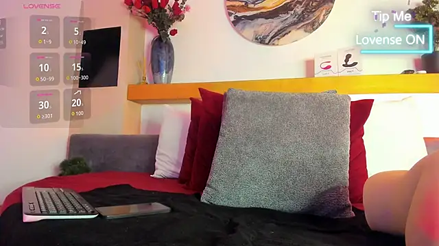 Show modela JacobDraven na web-kameri