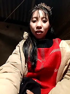 emaame68 Adlı Modelin Canlı XXX Sohbeti