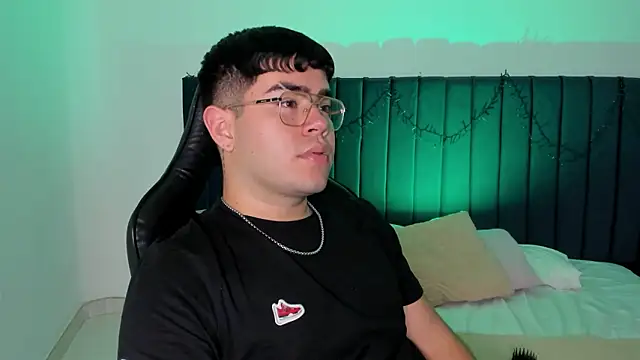 Chatroom XXX en direct de thiago_occonor