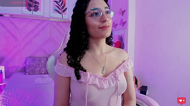 DemiJones_ Chat XXX in diretta