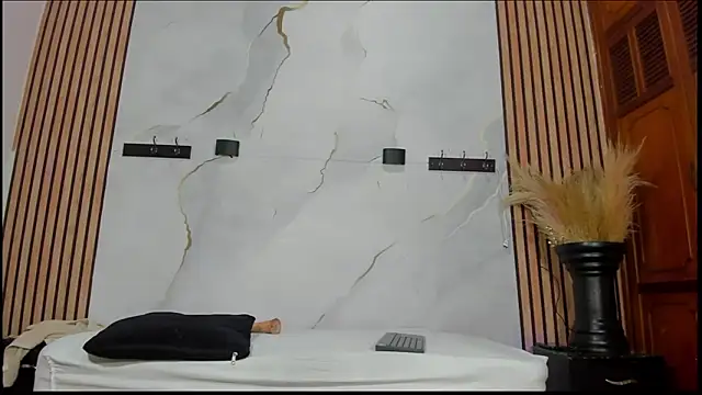 Webkamerová show jhonaEstrada