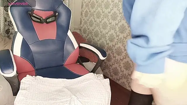 Онлайн чат XXX MissValday