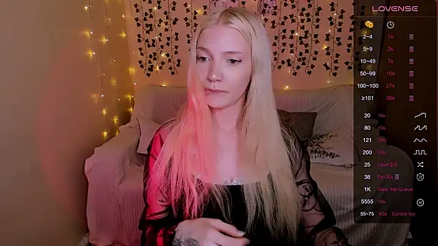 AnyaTaylor_ Adlı Modelin Canlı XXX Sohbeti