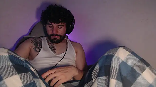 LuciferSantoryu's Live XXX Chat