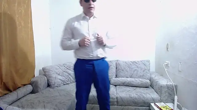 Victor_Maitland: онлайн-секс-чат