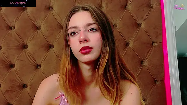 CoraVex Live XXX-Chat