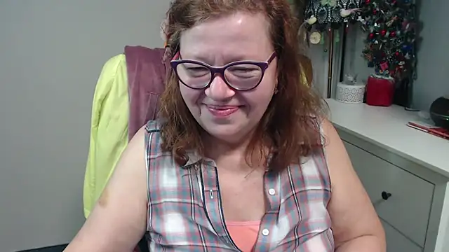 Adelewildx – Naživo XXX chat