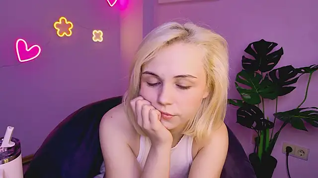 ElenaMonroe live XXX chat