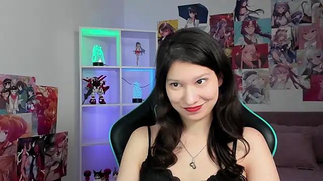 SaraDenarsのライブXXXチャット