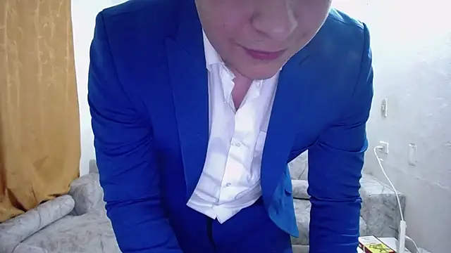 Онлайн чат XXX Victor_Maitland