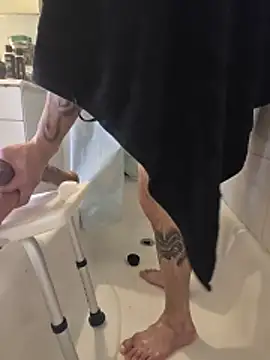 Cnutt310's Live XXX Chat