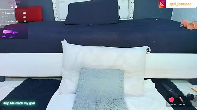 april_jhonsson: απευθείας συνομιλία ΧΧΧ