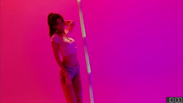 TNT-Sister লাইভ XXX চ্যাট