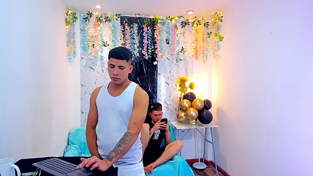 iaan_commerford's Live XXX Chat