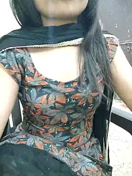 Disha-_00's Live XXX Chat