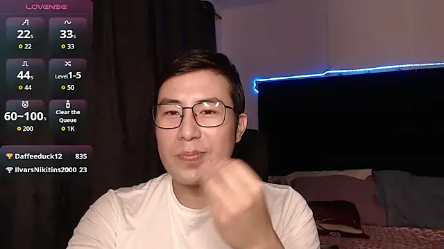 XXX chat uživo modela andrewmhilton_