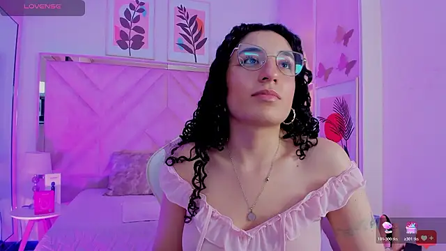 DemiJones_'s Live XXX Chat