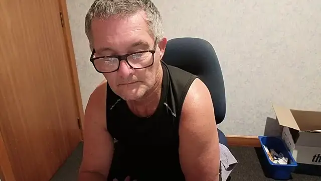 daddy_man's Webcam Show