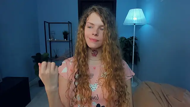 RayaNenlia: онлайн-секс-чат