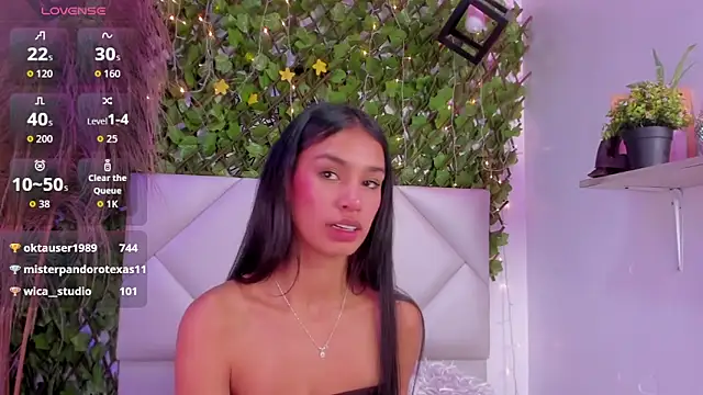 دردشة Anniie__Evans الجنسية المباشرة