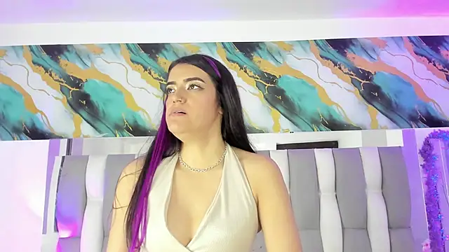 Chat XXX en directo de IsaDiiaz