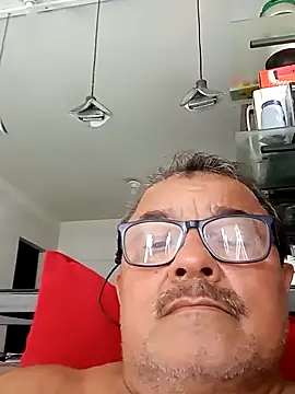 Czat XXX na żywo – Misterymem63