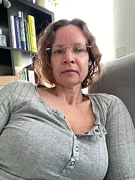 AnnikaRose Chat XXX in diretta