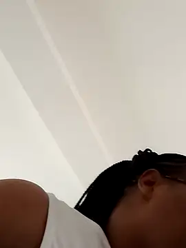 Chat XXX en directo de sexy-rema