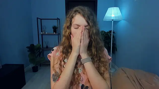 RayaNenlia live XXX chat