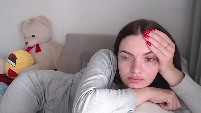 _JustmeHere_'s Live XXX Chat