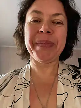 Kiramagic live XXX chat