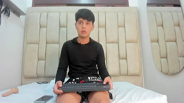 Felipe_Cold's Live XXX Chat